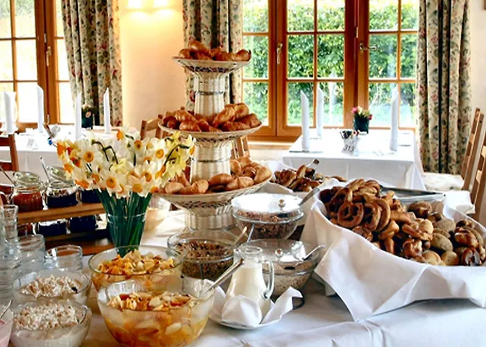 Landhaus Ettenbuhl Гостевой дом Бад-Беллинген